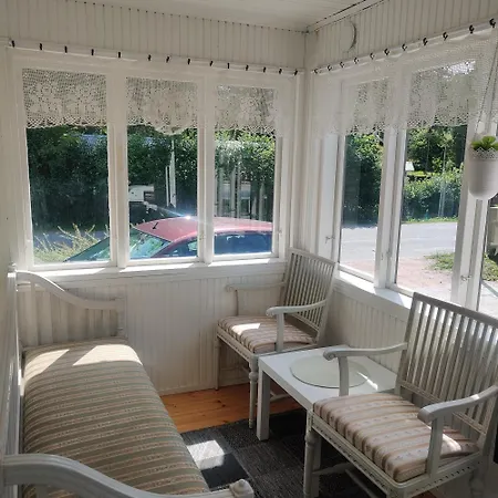 Minikoti, Kalustettu Huone 1-2 Henkilölle Riihimäki