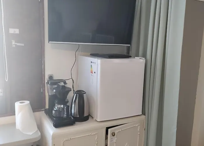 Minikoti, Kalustettu Huone 1-2 Henkiloelle